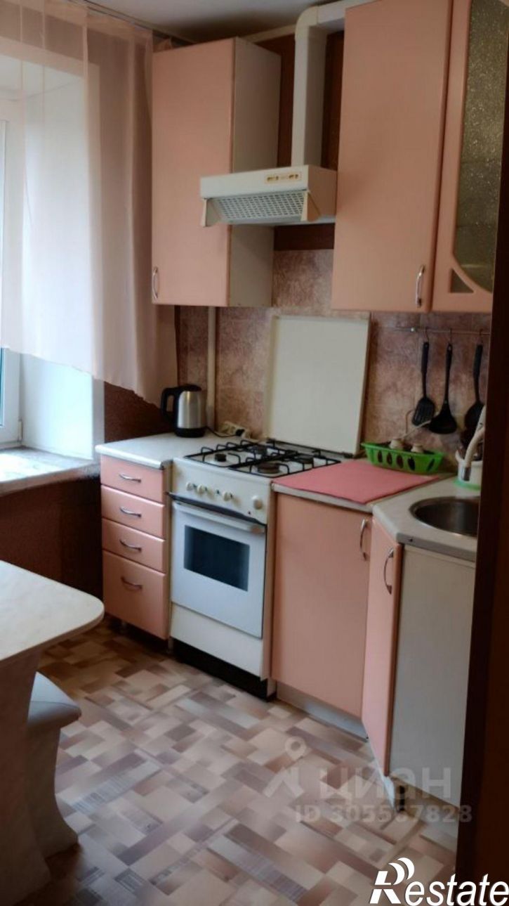 2-комн квартира Кузнецкий пр-кт, 32,  д. 32