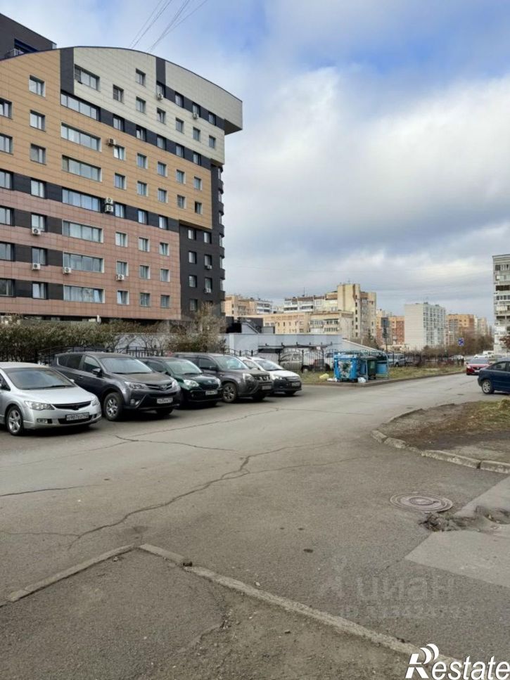 3-комн квартира Октябрьский пр-кт, 61б,  д. 61б