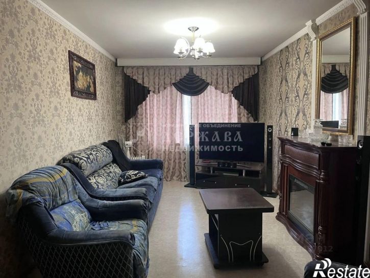 3-комн квартира ул Металлистов, 4Б,  д. 4Б