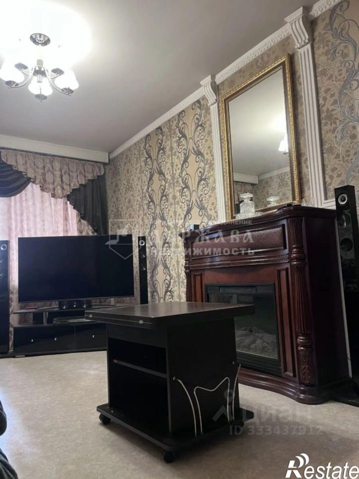 3-комн квартира ул Металлистов, 4Б,  д. 4Б