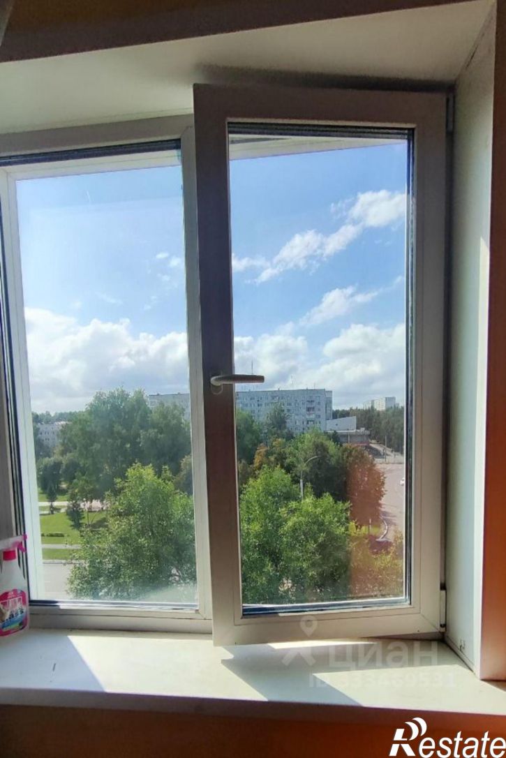 Комната б-р Строителей, 20,  д. 20