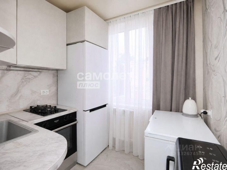 3-комн квартира пр-кт Шахтеров, 22,  д. 22