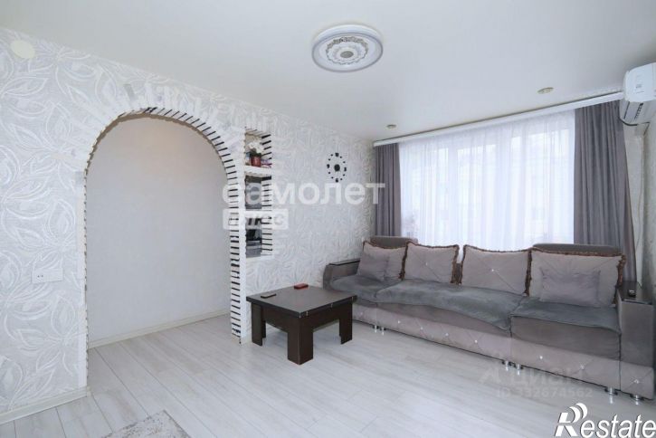 3-комн квартира пр-кт Шахтеров, 22,  д. 22