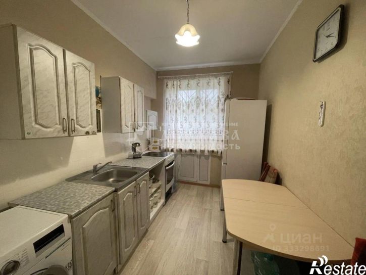 3-комн квартира ул Ермака, 2,  д. 2