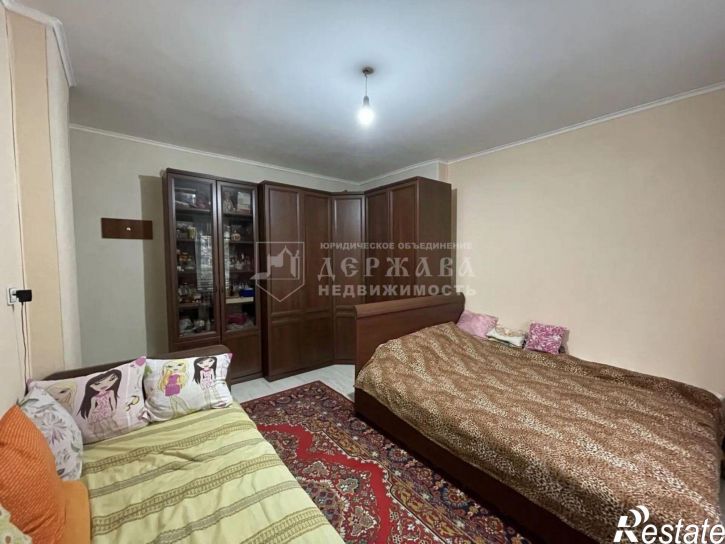 3-комн квартира ул Ермака, 2,  д. 2