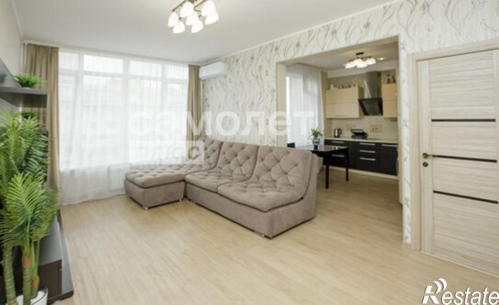 3-комн квартира пр-кт Шахтеров, 70а,  д. 70а