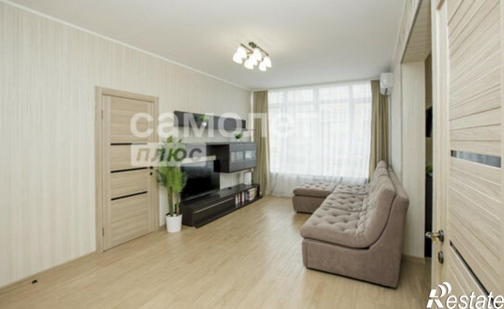 3-комн квартира пр-кт Шахтеров, 70а,  д. 70а