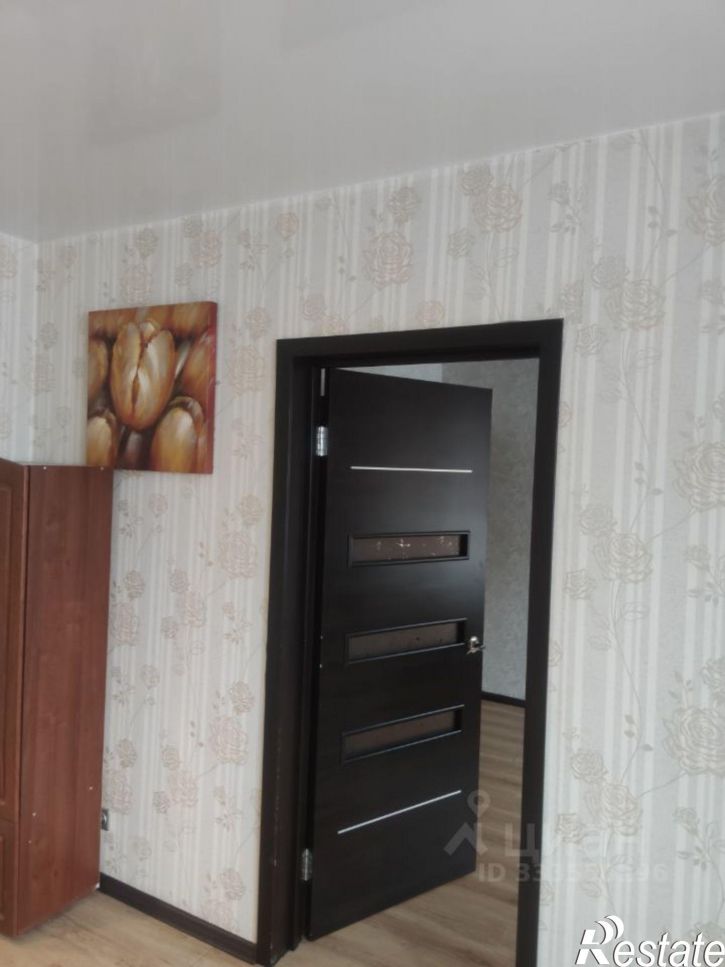 3-комн квартира ул Авроры, 10,  д. 10