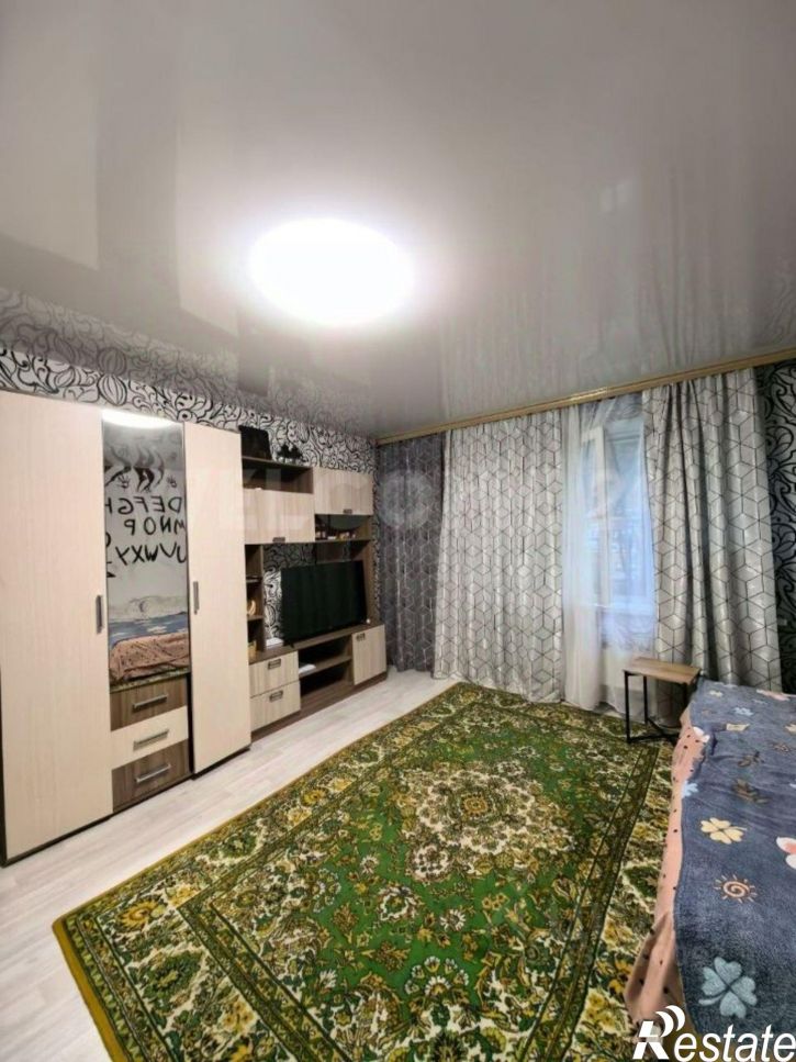 1-комн квартира пр-кт Шахтеров, 48А,  д. 48А