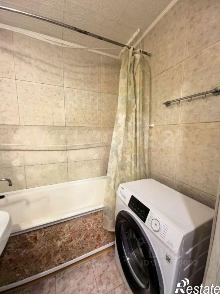 1-комн квартира пр-кт Шахтеров, 48А,  д. 48А