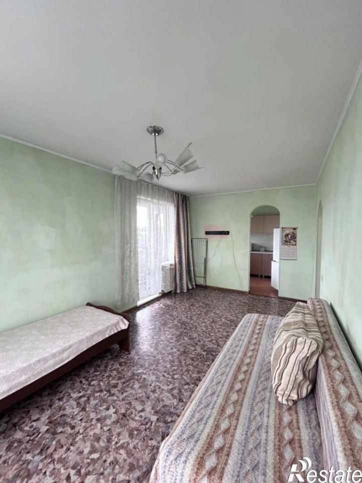 2-комн квартира Октябрьский пр-кт, 15,  д. 15