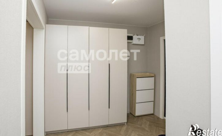 3-комн квартира пр-кт Шахтеров, 70а,  д. 70а
