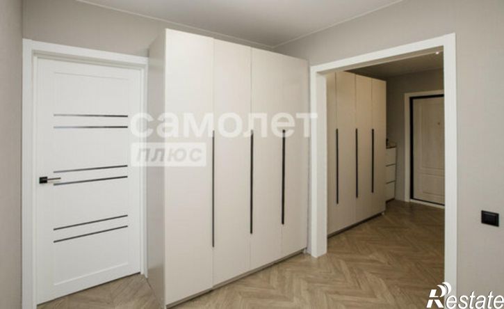 3-комн квартира пр-кт Шахтеров, 70а,  д. 70а