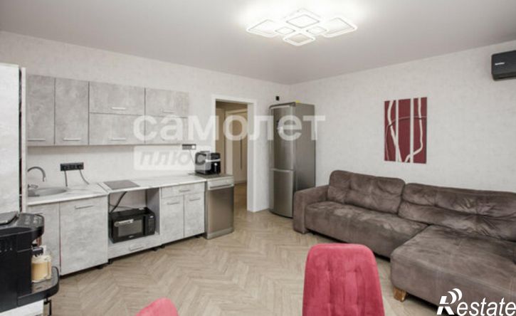 3-комн квартира пр-кт Шахтеров, 70а,  д. 70а