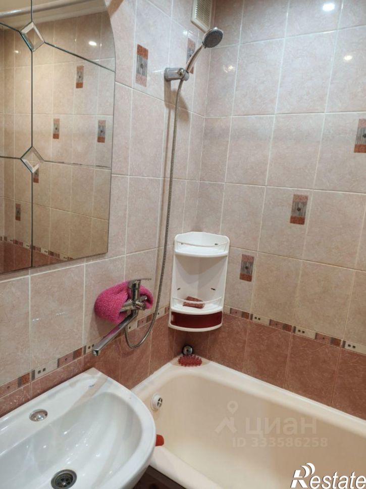 2-комн квартира Молодежный пр-кт, 12Б,  д. 12Б