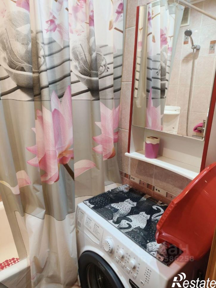 2-комн квартира Молодежный пр-кт, 12Б,  д. 12Б