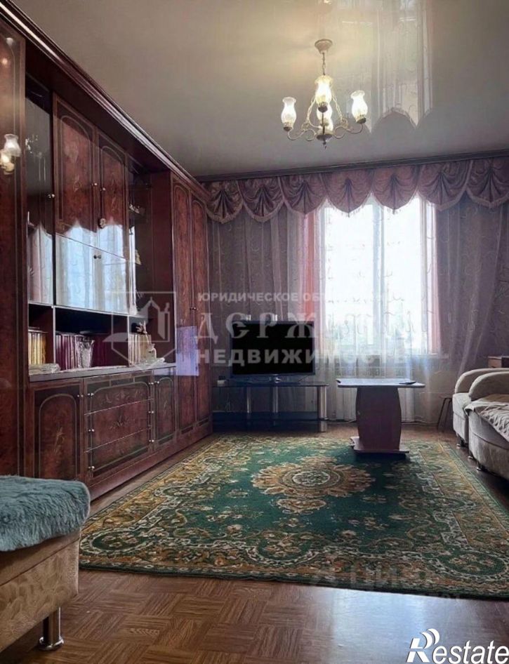3-комн квартира Инициативная улица, 99,  д. 99