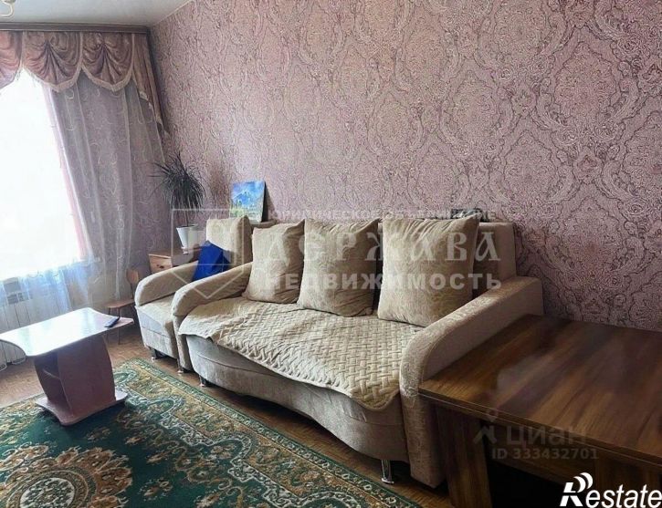 3-комн квартира Инициативная улица, 99,  д. 99
