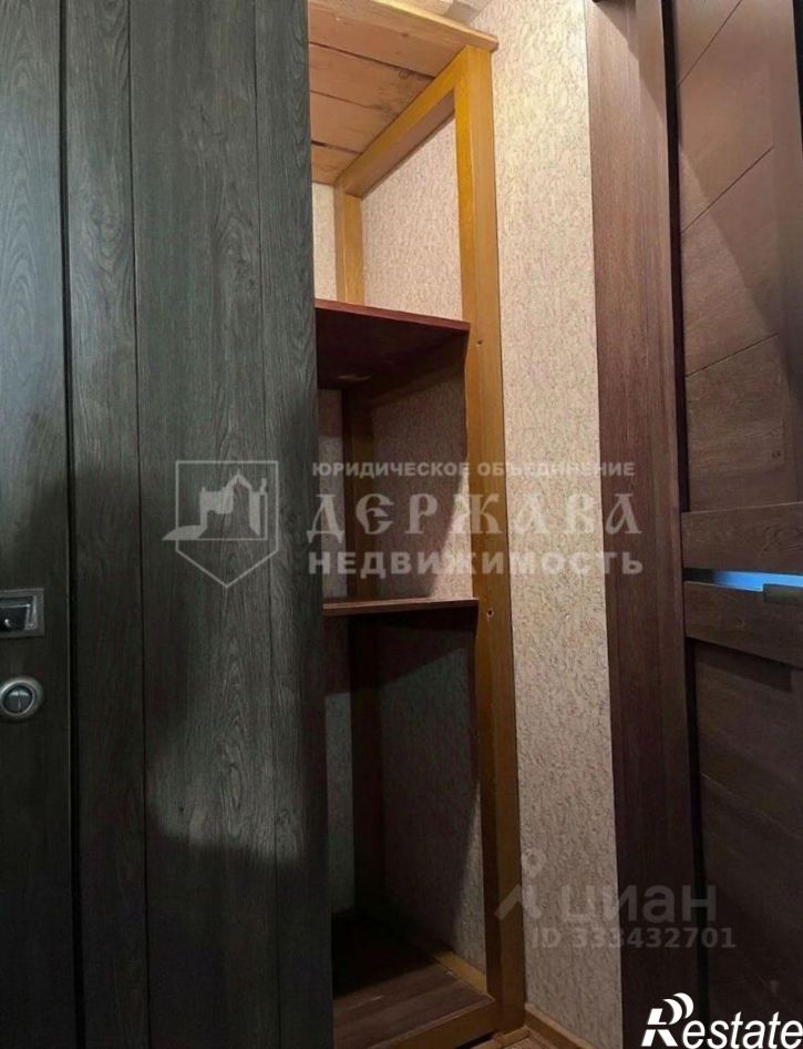 3-комн квартира Инициативная улица, 99,  д. 99