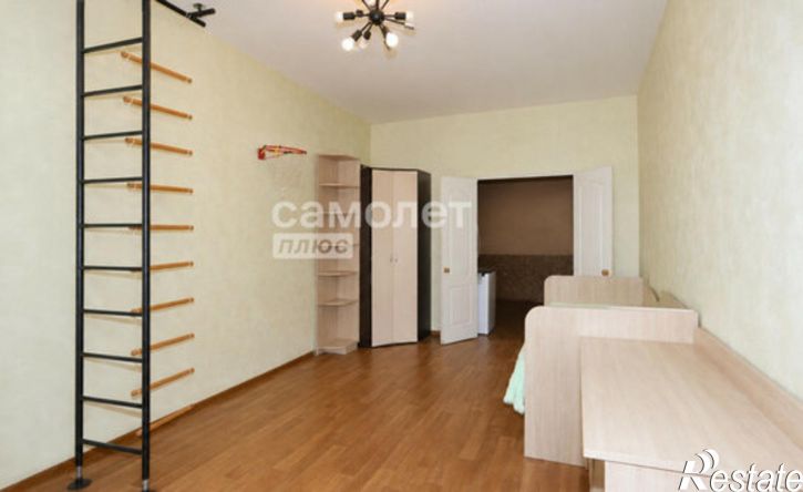 3-комн квартира пр-кт Шахтеров, 70а,  д. 70а