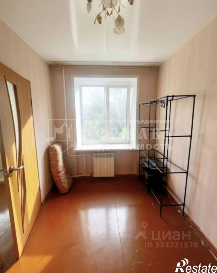 2-комн квартира Космическая улица, 14,  д. 14