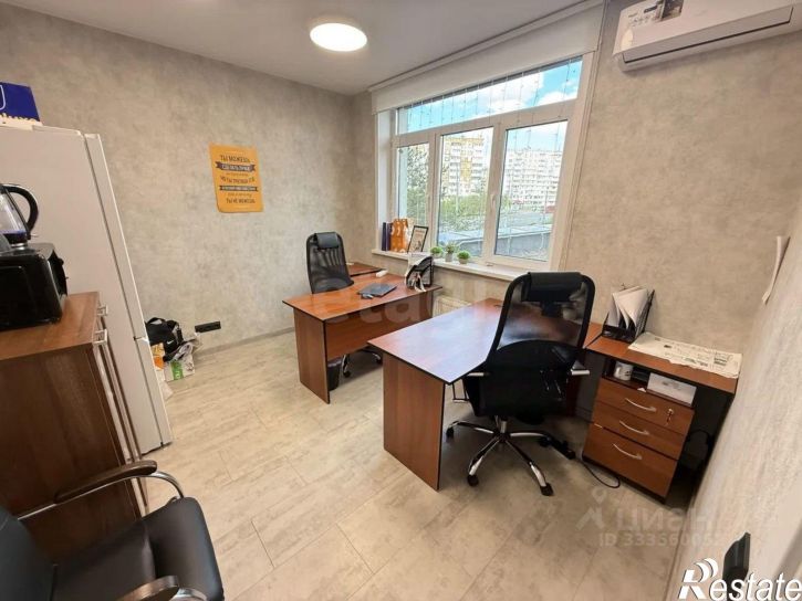4-комн квартира Молодёжный проспект, 19,  д. 19