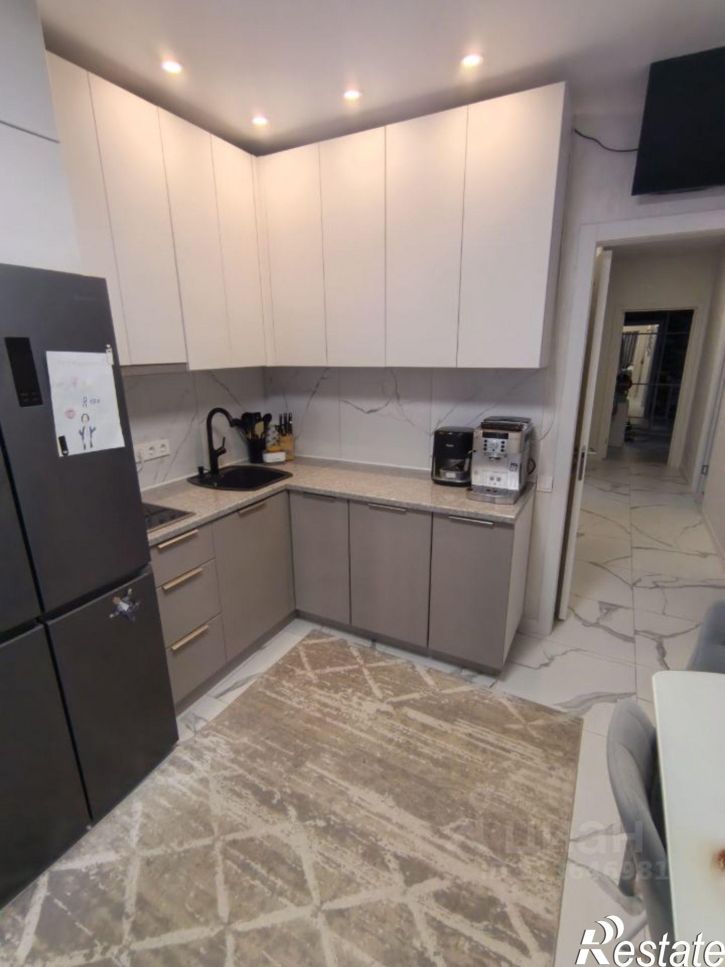 3-комн квартира бульвар Строителей, 60 к5,  д. 60 к5
