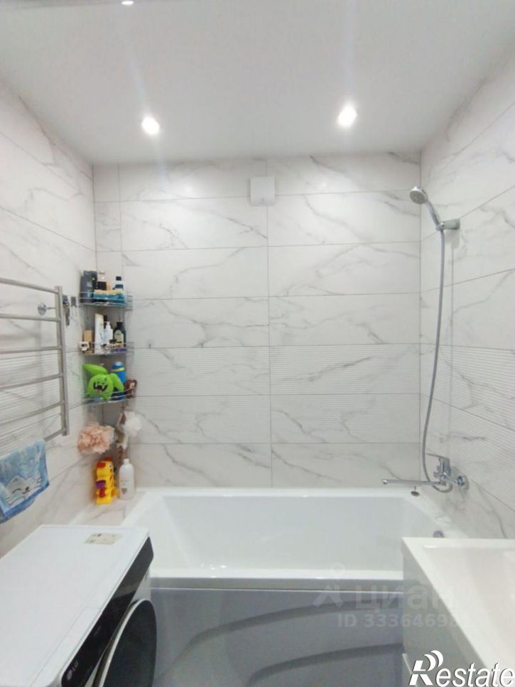3-комн квартира бульвар Строителей, 60 к5,  д. 60 к5