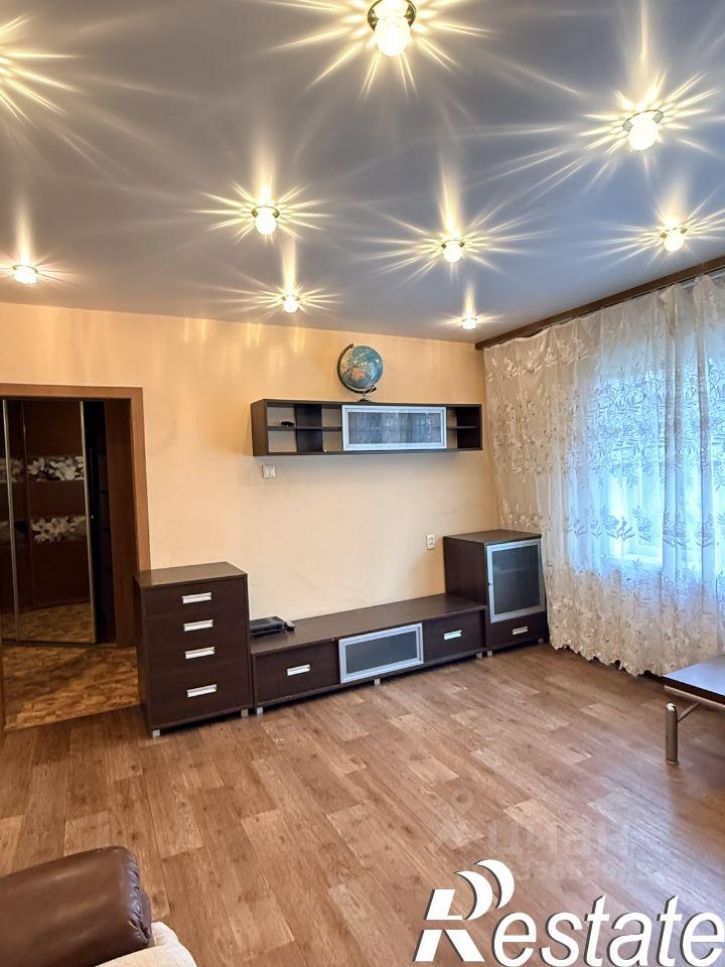 4-комн квартира Московский проспект, 31,  д. 31