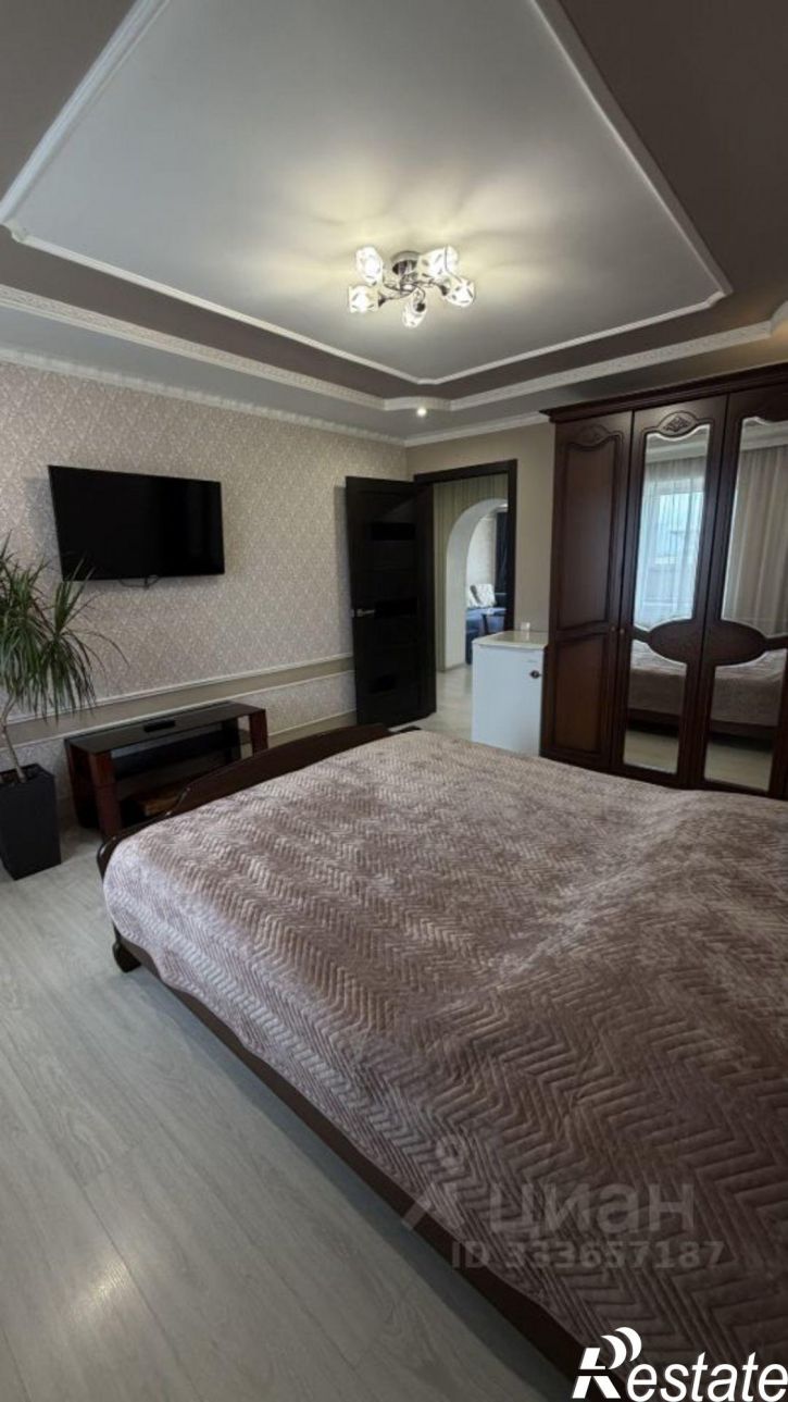3-комн квартира Кузнецкий проспект, 122,  д. 122