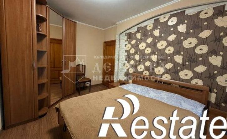 4-комн квартира Октябрьский проспект, 20В,  д. 20В