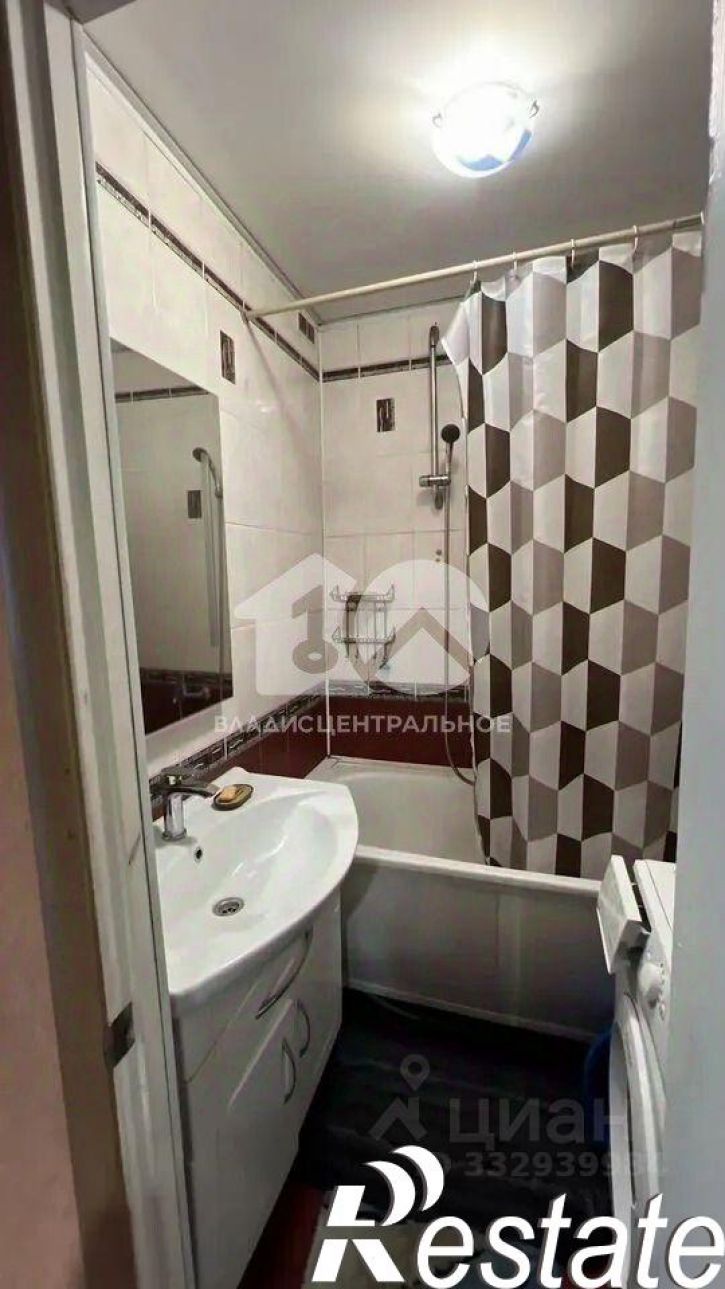 2-комн квартира Октябрьский проспект, 7,  д. 7