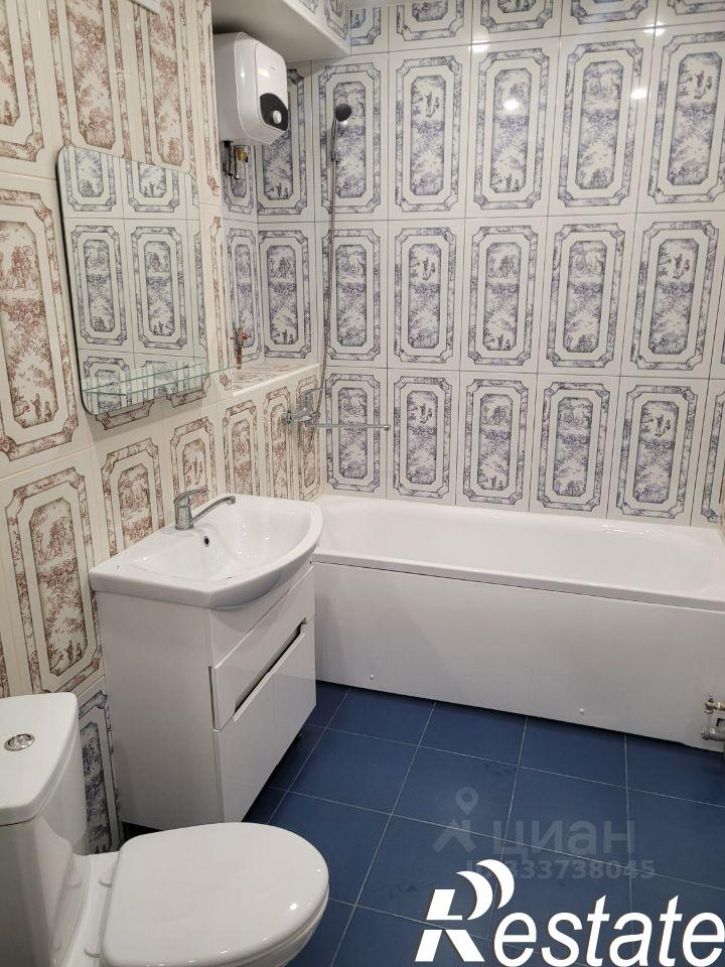 2-комн квартира улица Веры Волошиной, 32,  д. 32