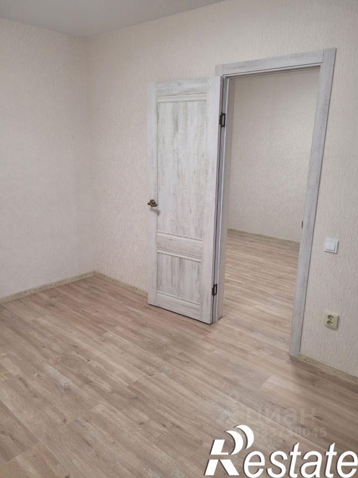 2-комн квартира улица Веры Волошиной, 32,  д. 32