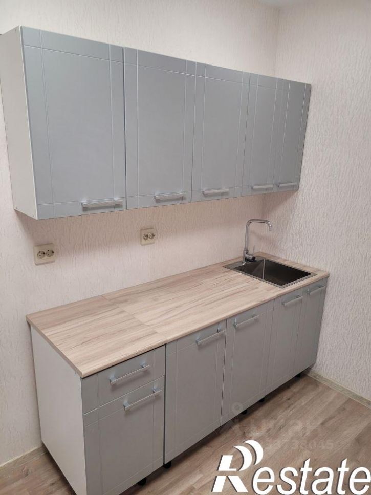 2-комн квартира улица Веры Волошиной, 32,  д. 32