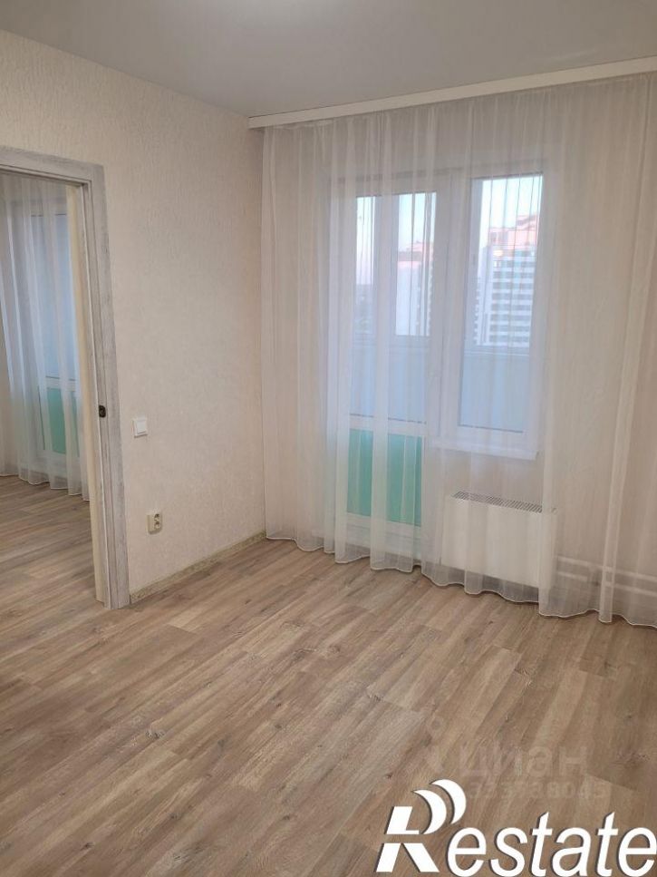 2-комн квартира улица Веры Волошиной, 32,  д. 32