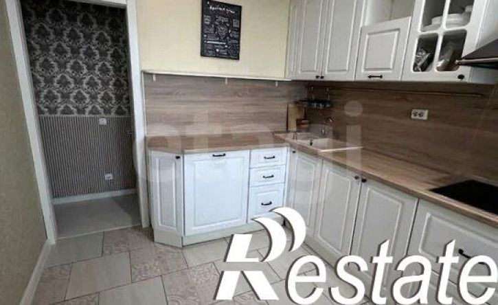 2-комн квартира улица Гагарина, 52,  д. 52