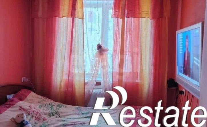 4-комн квартира бульвар Строителей, 21,  д. 21