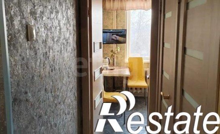 4-комн квартира бульвар Строителей, 21,  д. 21