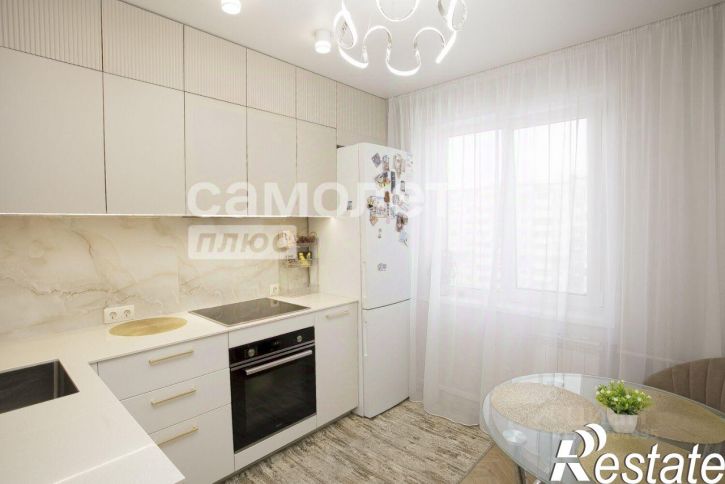 3-комн квартира Молодёжный проспект, 15,  д. 15