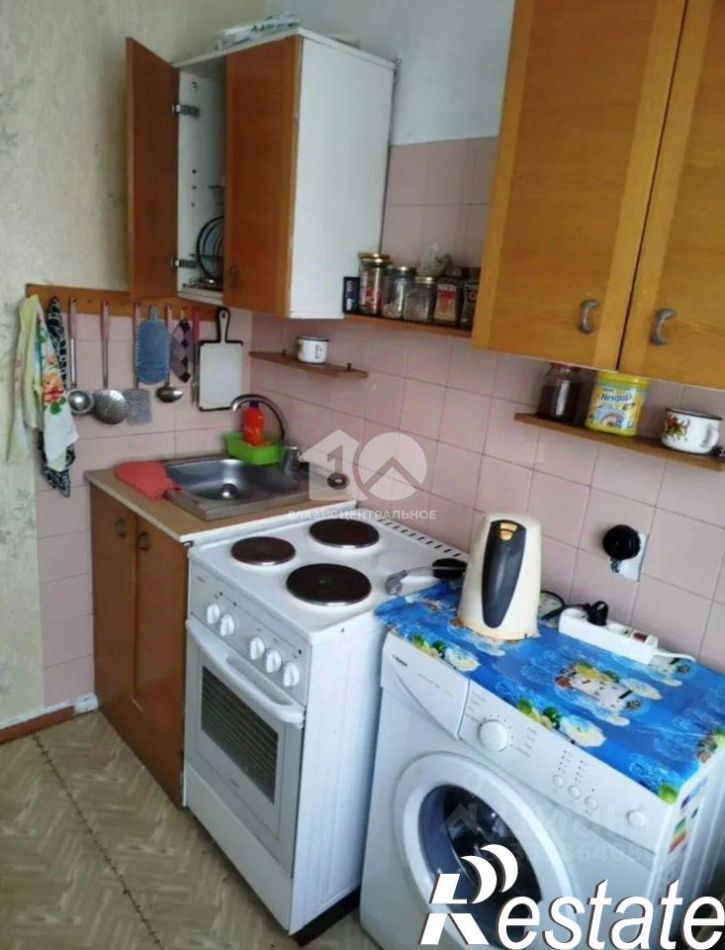 3-комн квартира проспект Химиков, 16,  д. 16