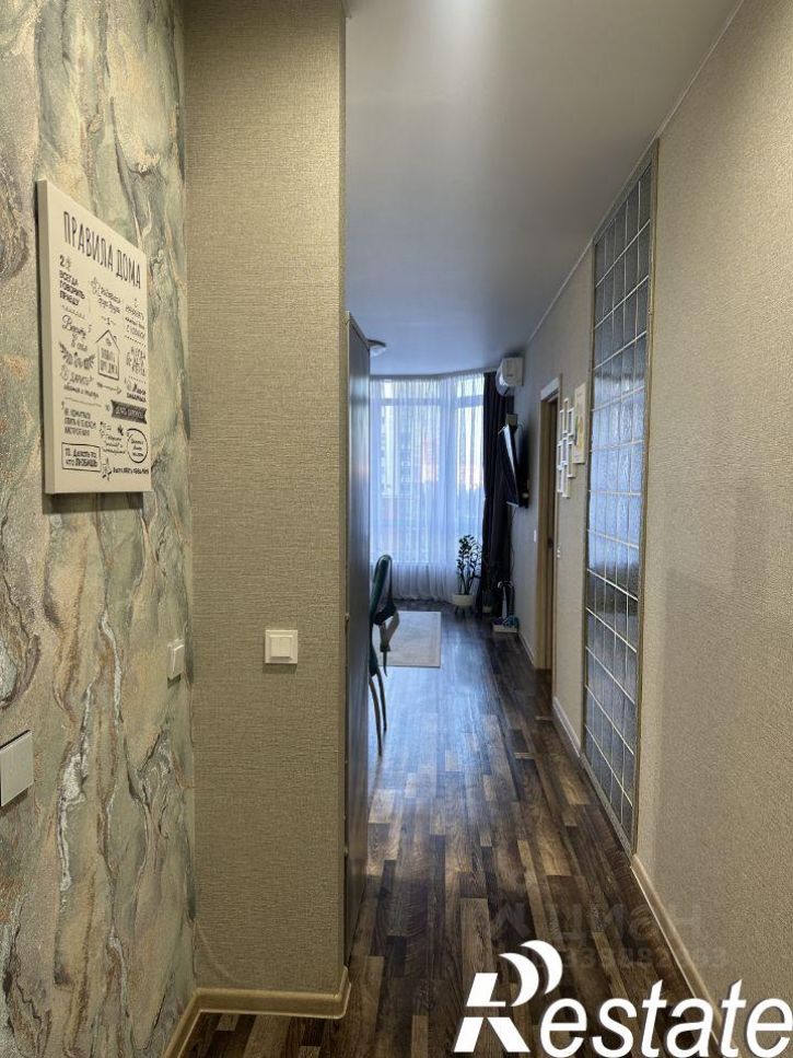 3-комн квартира Московский проспект, 18 к6,  д. 18 к6