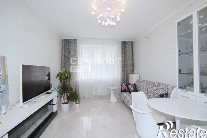 2-комн квартира проспект Химиков, 47,  д. 47