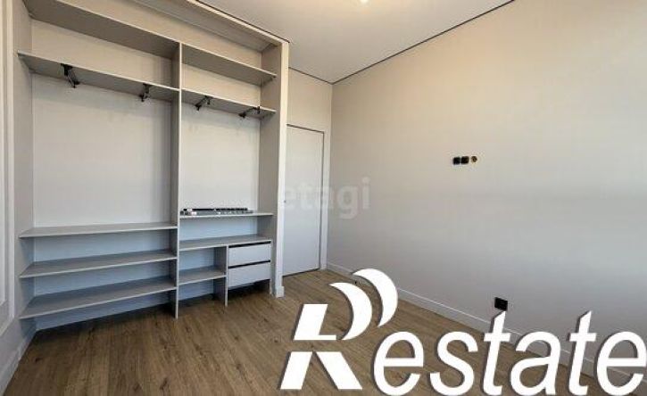 2-комн квартира улица 1-я Линия, 24,  д. 24