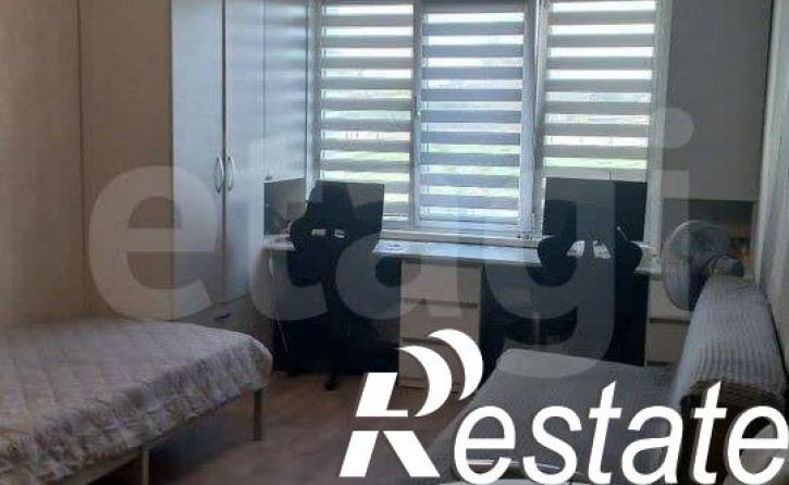 2-комн квартира Космическая улица, 28,  д. 28