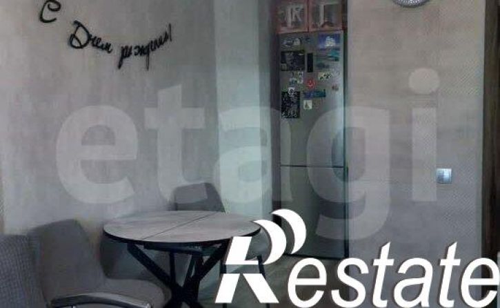 2-комн квартира Космическая улица, 28,  д. 28