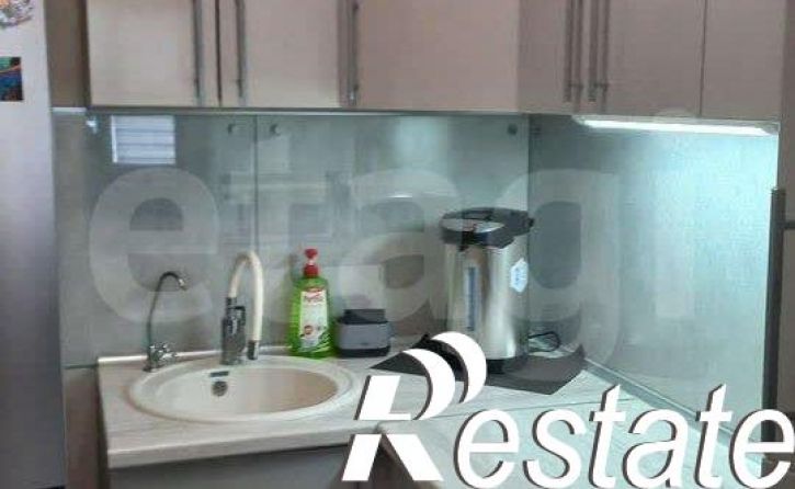 2-комн квартира Космическая улица, 28,  д. 28