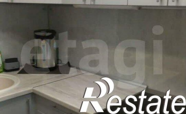 2-комн квартира Космическая улица, 28,  д. 28