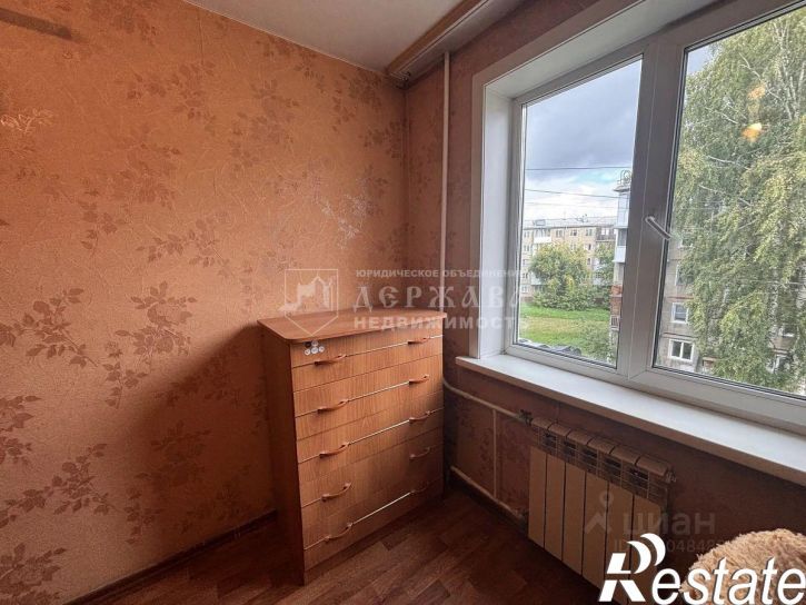 2-комн квартира улица Сибиряков-Гвардейцев, 302,  д. 302