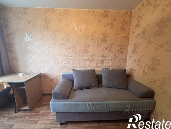 2-комн квартира улица Сибиряков-Гвардейцев, 302,  д. 302